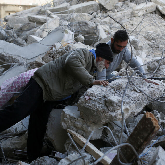 Помощ за Сирия: Отварят се нови два пропускателни пункта