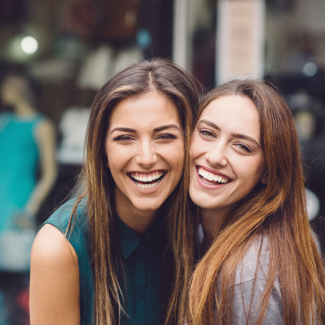 Обичайте приятелите си: Дори един разговор дневно понижава нивата на стрес