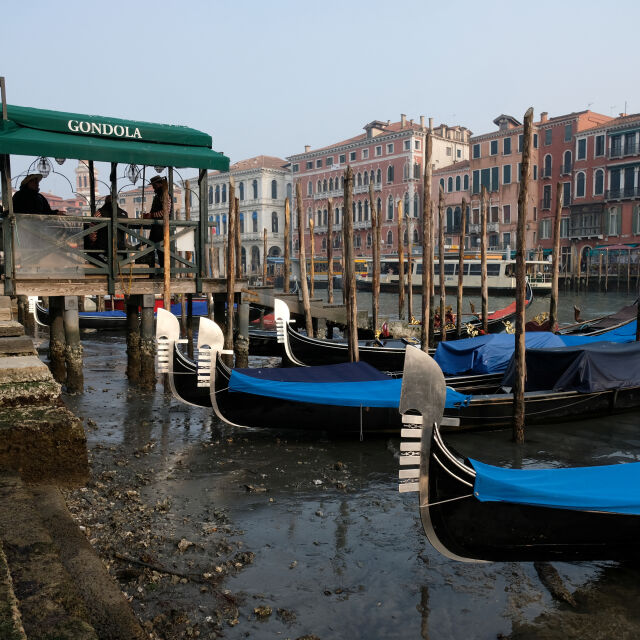 Каналите на Венеция почти пресъхнаха (СНИМКИ и ВИДЕО)