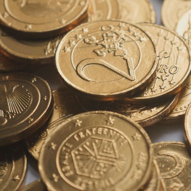 Какви са ползите от еврото?: Според хората в с. Кубратово богатият ще си остане богат