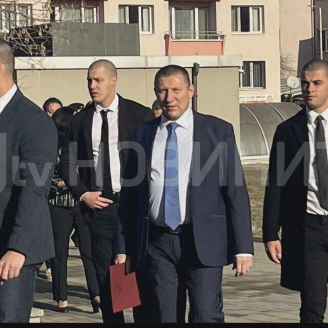 Върховната касационна прокуратура влезе на проверка в Софийската районна прокуратура (СНИМКИ)