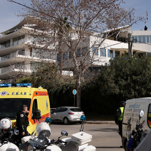 "Дойдох да изясним и решим нашия проблем“: Уволнен служител уби трима свои колеги в Атина (СНИМКИ)