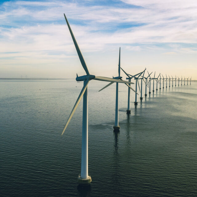 Енергиен експерт: Вятърните централи в морето трябва да бъдат на отстояние 22 км