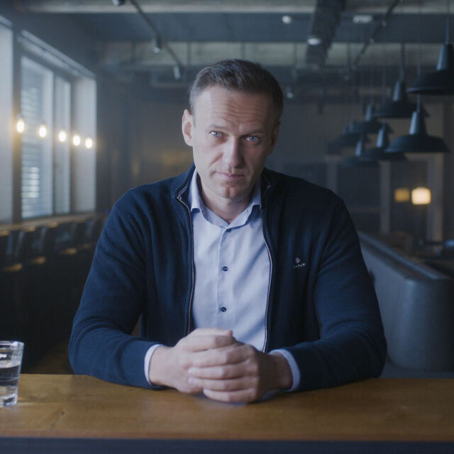 bTV променя програмата и ще излъчи тази вечер документалния филм “Навални”
