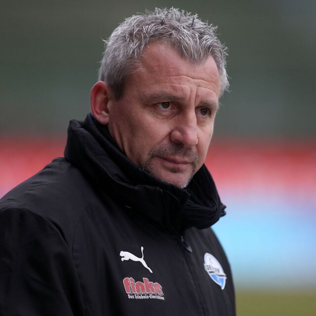 Павел Дочев подаде оставка като треньор в Германия