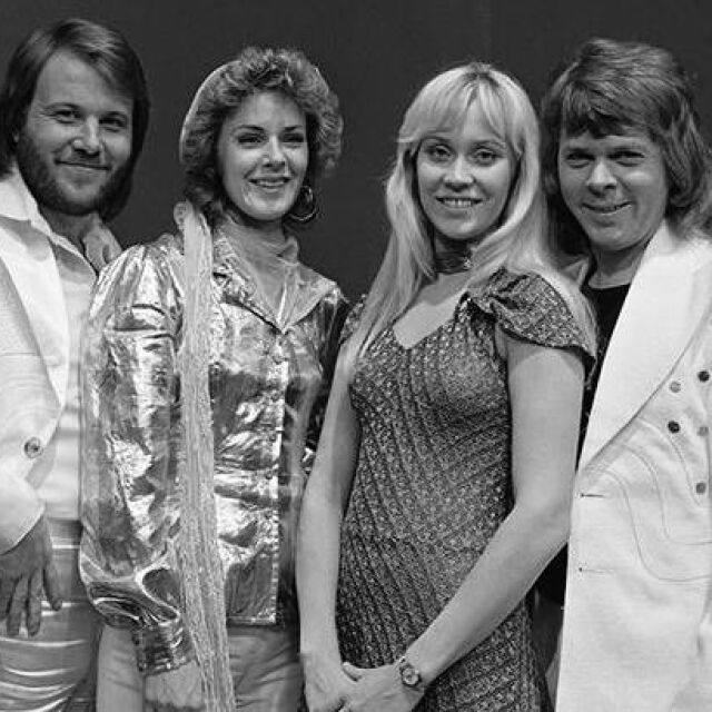 След близо четири деситилетия: ABBA отново заедно 