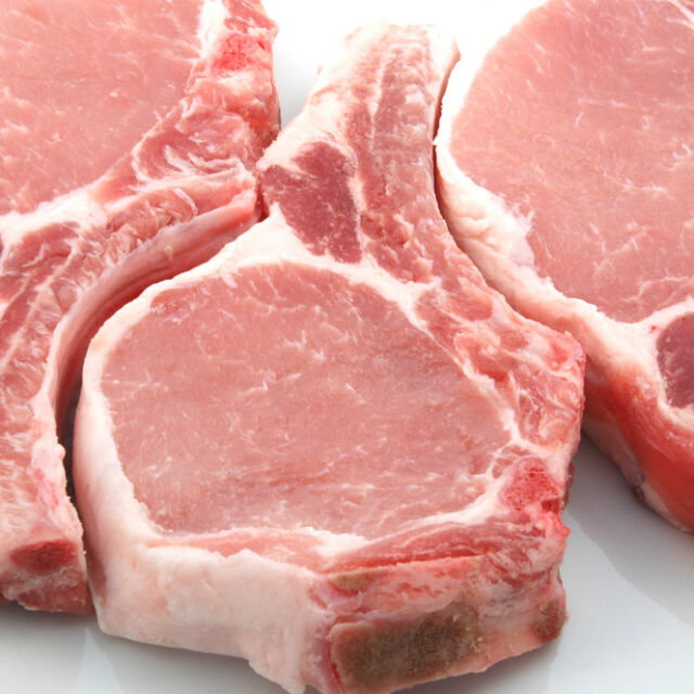 Забраняват продажбата на прясно свинско с неясен произход на фермерските пазари