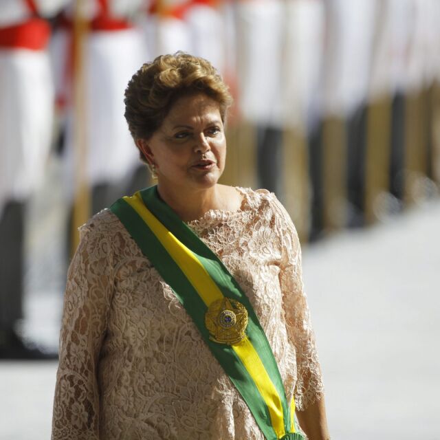 В Бразилия продължава обсъждането на импийчмънта на Дилма Русеф