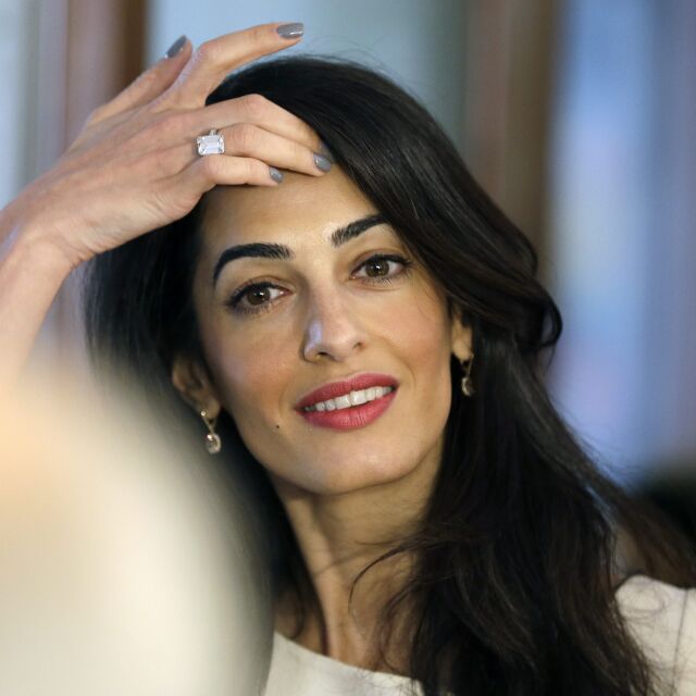 Египет заплаши със затвор съпругата на Джордж Клуни