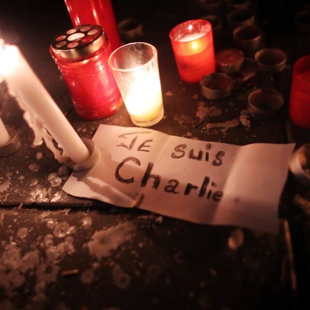 Франция скърби за жертвите на атентата срещу "Шарли Ебдо"