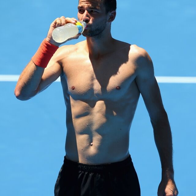 Григор Димитров загрява за Australian Open (СНИМКИ)