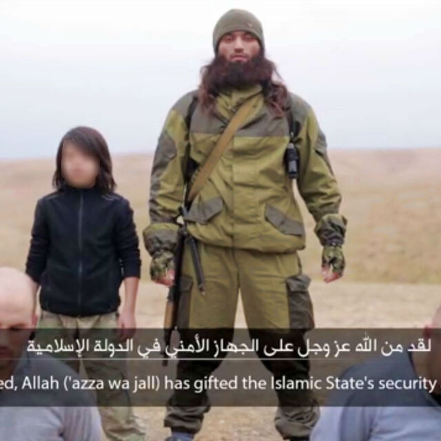 Дете екзекутира руски шпиони в ново шокиращо видео на ИД