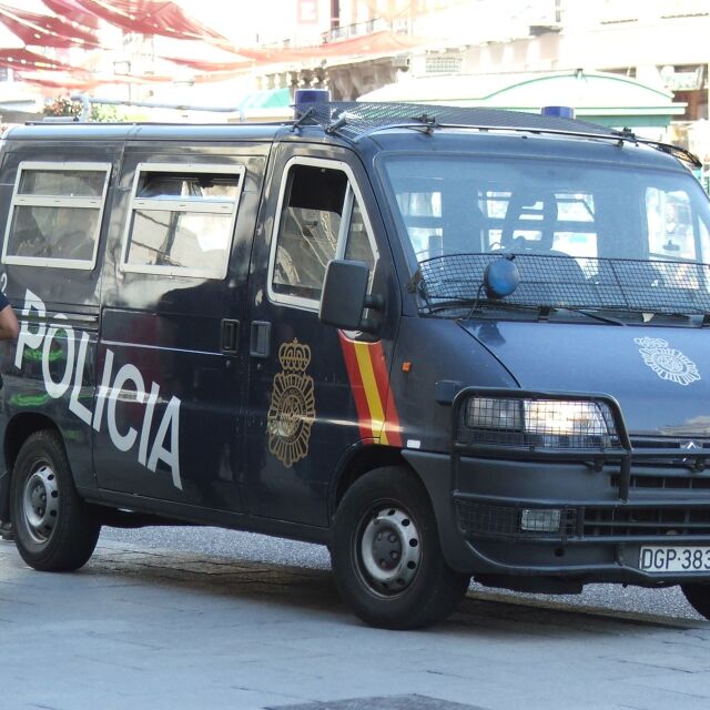 Испанската полиция арестува българи за участие в наркомрежа