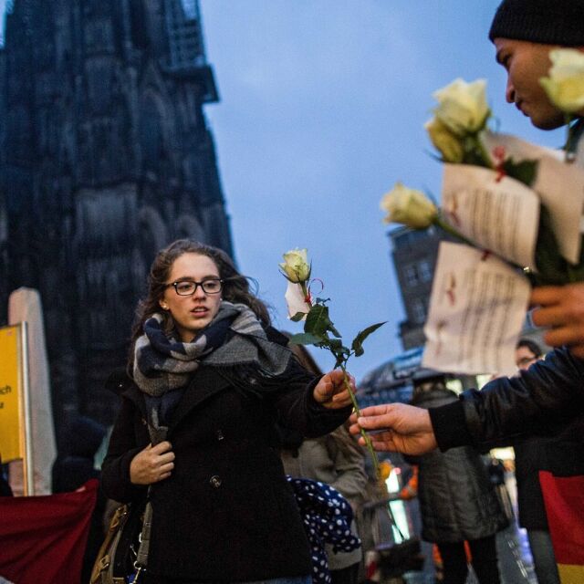 Жалбите за прояви на насилие в Кьолн надхвърлиха 500