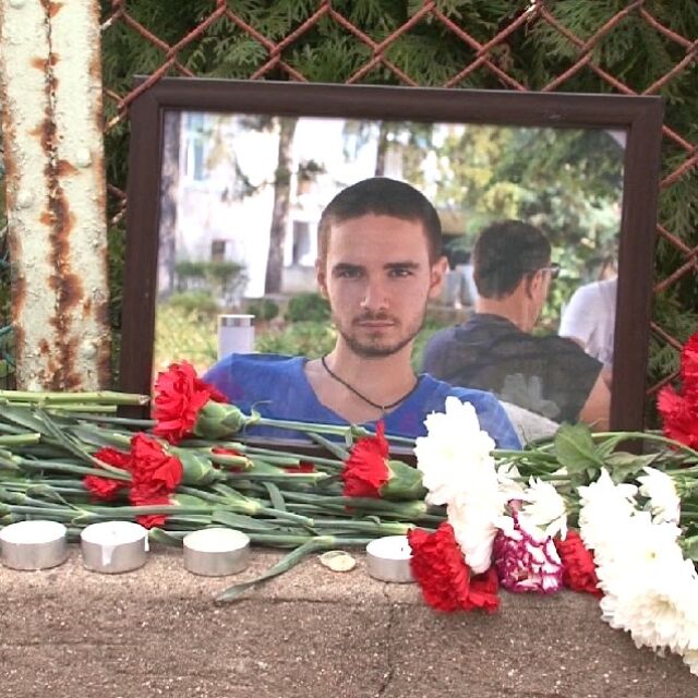 Погребаха 18-годишния Тодор от Враца (ОБНОВЕНА)