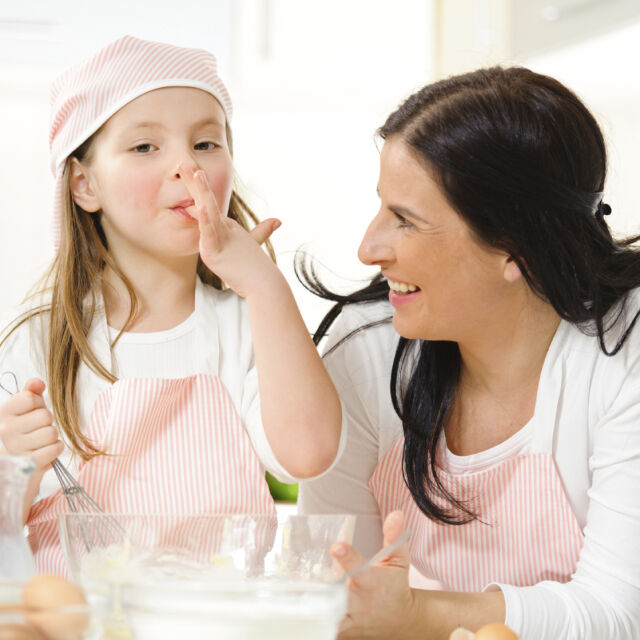 Как да научим децата си да готвят, развивайки интелекта им 