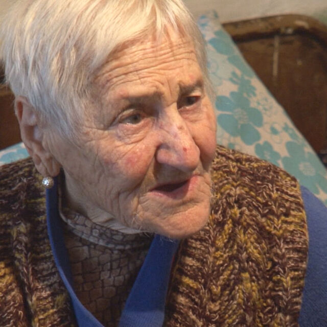 93-годишна баба на съд – отглеждала канабис в двора си