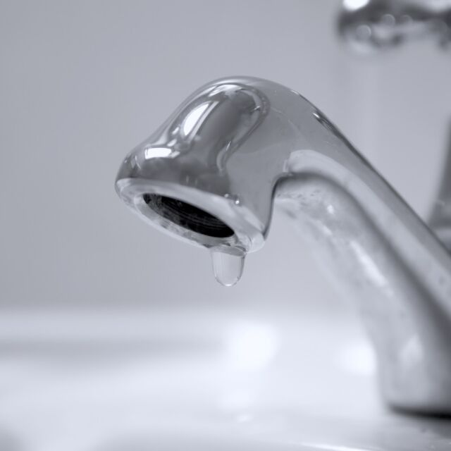 Водната криза в Перник: Проверяват дали водата в яз. "Долна Диканя" е годна за пиене