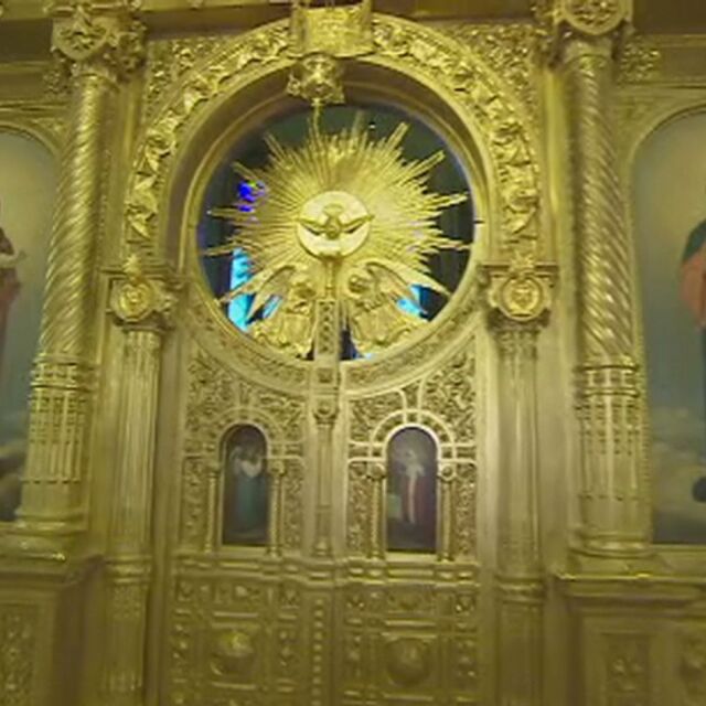 Желязната църква „Св. Стефан“ отвътре – вижте я (СНИМКИ, ВИДЕО)