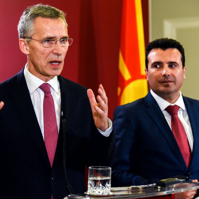 Македония влиза в НАТО само след решаване на спора с името
