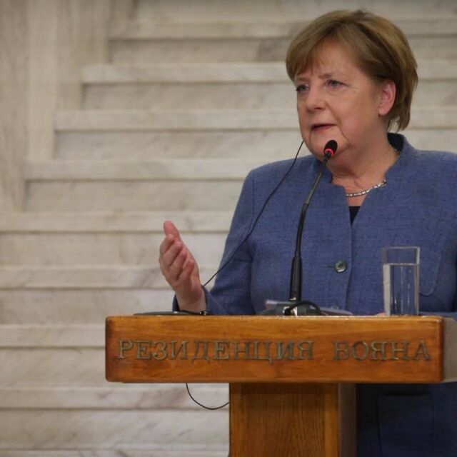 Ангела Меркел: Германия ще продължи да работи на страната на България