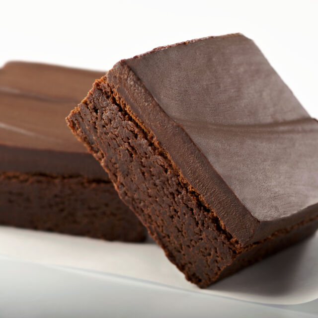 Супер лесен шоколадов сладкиш само с 2 продукта