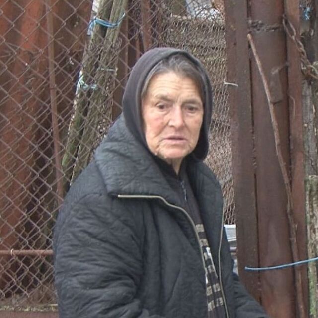 Баба Дора от Шарково тъгува за козите и овцете си 