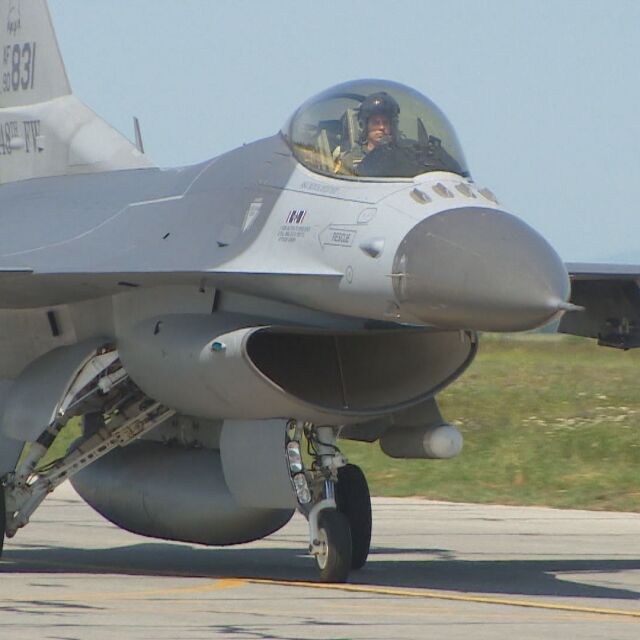 Компанията производител на F-16: Не можем да коментираме цената и доставката на изтребителите