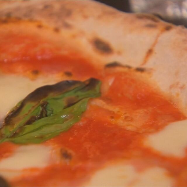 Пицария в Лондон предлага анти-брекзит пица
