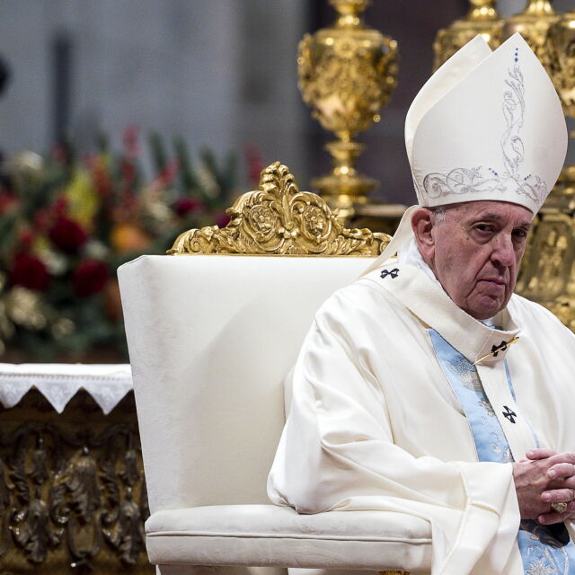 Тестът на папа Франциск за коронавирус е отрицателен