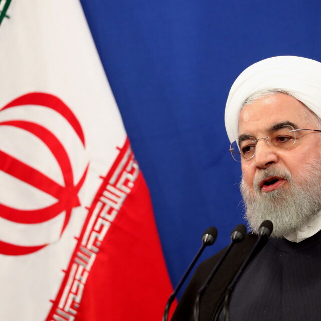 Президентът на Иран се извини на Зеленски за свалянето на самолета