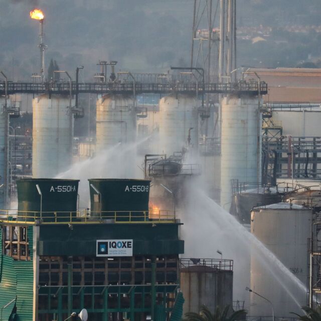 Няма опасност от замърсяване след експлозията в химически завод в Испания