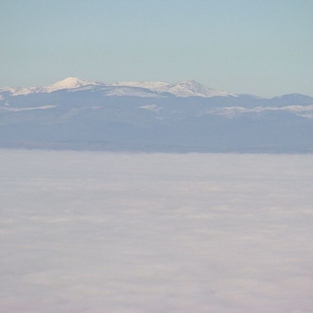 Бяла пелена над София, столицата е на 22-ро място по мръсен въздух в света