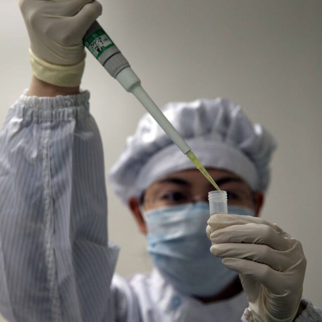 Китайските власти уверяват, че ще поставят под контрол новия мистериозен вирус 