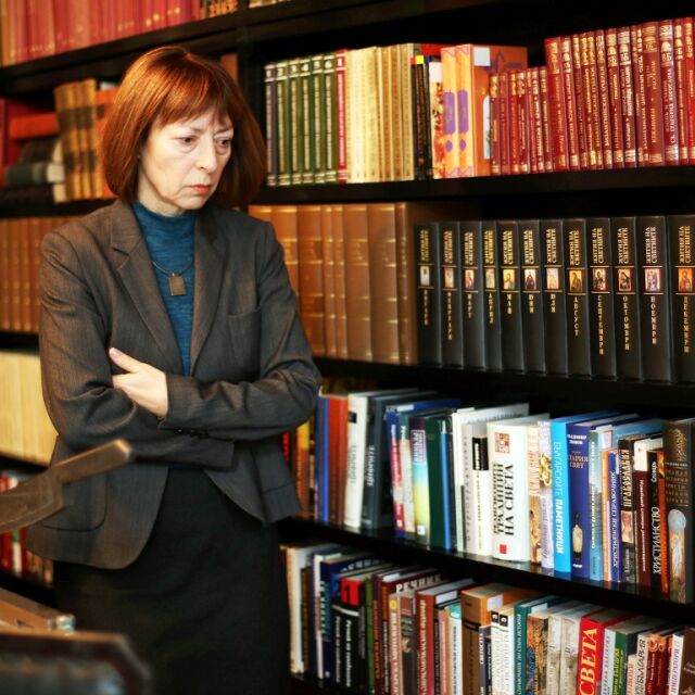 Д-р Румяна Дечева, реставратор на ръкописи - живот сред аромата на книгите