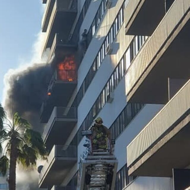 Пожар пламна в сграда до българското консулство в Лос Анджелис
