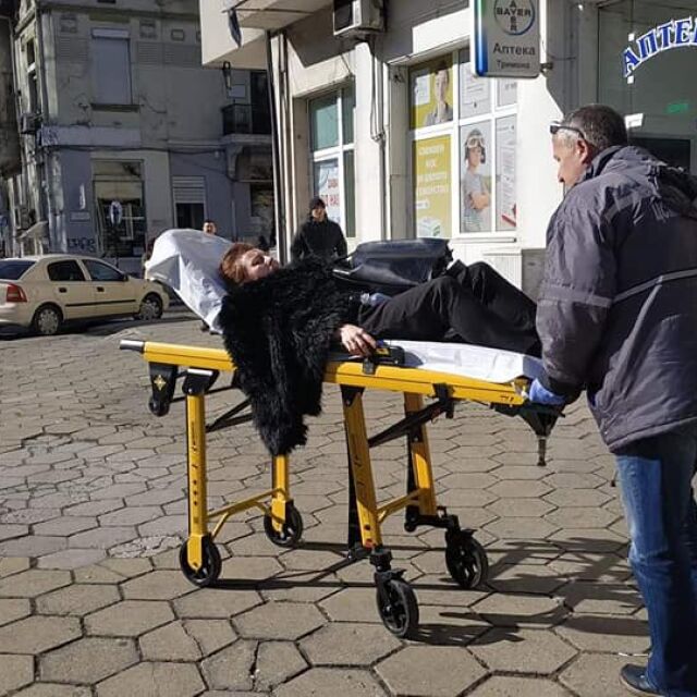 Мъж нахлу въоръжен в частна болница в Пловдив, рани бившата си съпруга