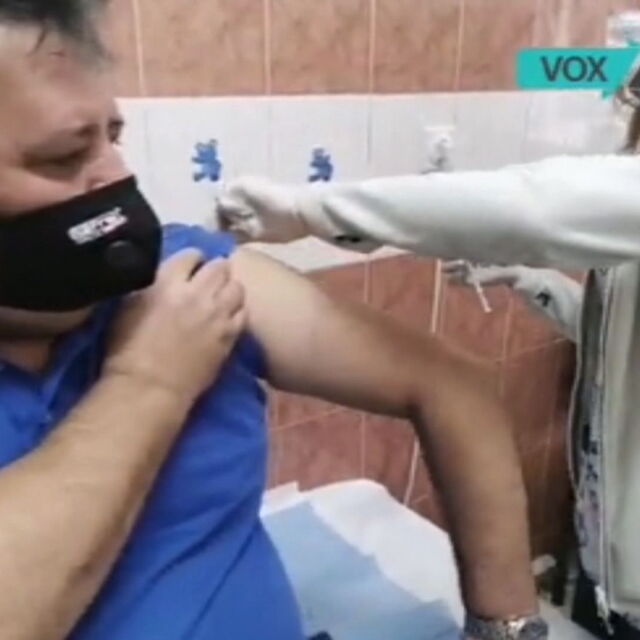 В Сандански, освен общински съветници, е ваксиниран и роднина на шефа на болницата