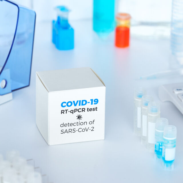 COVID-19 в България: Новите случаи са 560 или 4% от тестваните