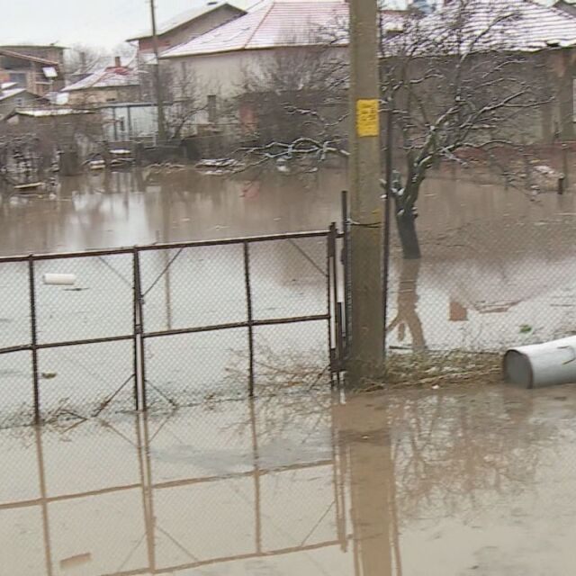Пострадалите от наводненията с право на помощ от 375 лева