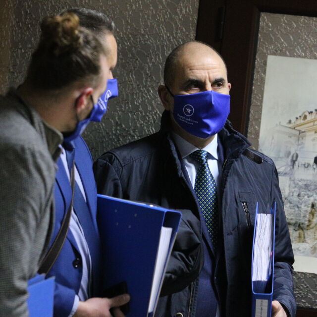 Цветан Цветанов се регистрира първи в ЦИК за частичните местни избори на 28 февруари