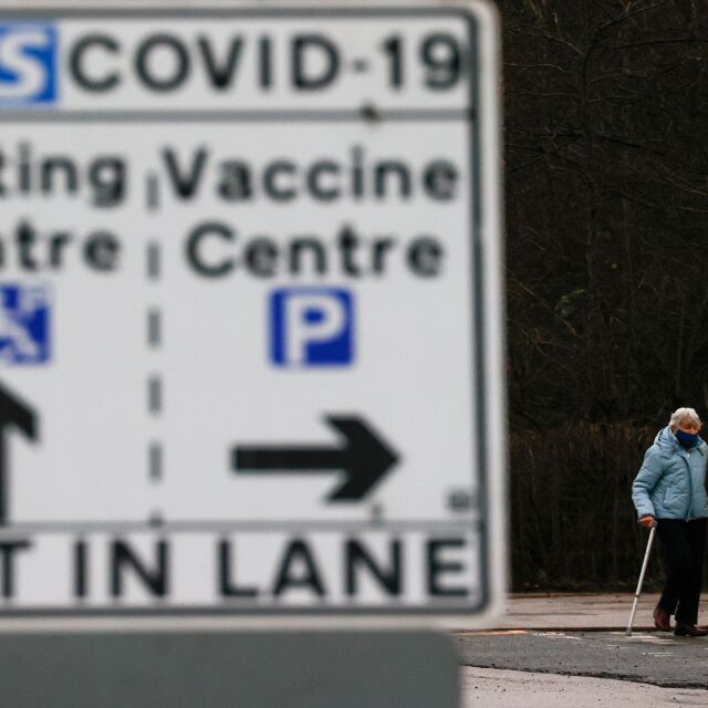 Отново рекорден брой новозаразени с коронавирус във Великобритания