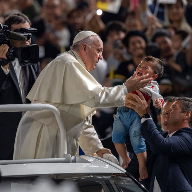 Папата: Ако предпочитате да имате животни, пред това да имате деца, губите от човечността си