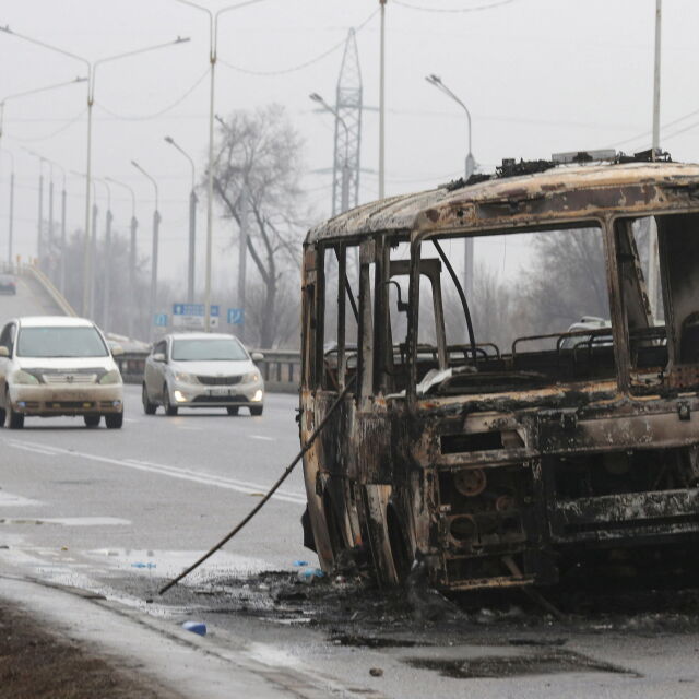 164 са жертвите на размириците в Казахстан