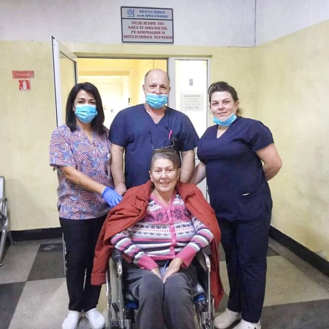 Историята на Галя: Отново у дома след 50 дни в COVID отделение и 14 на апаратна вентилация 