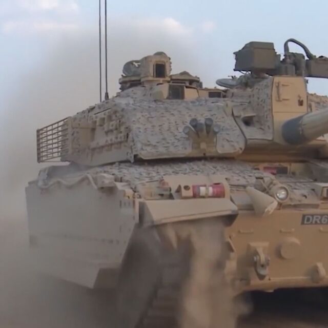 Великобритания изпраща тежки танкове на Украйна
