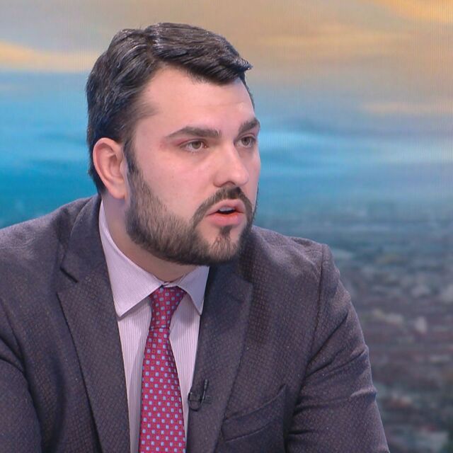 Георг Георгиев: Криптопартията "Продължаваме промяната" търси спасителния си кораб