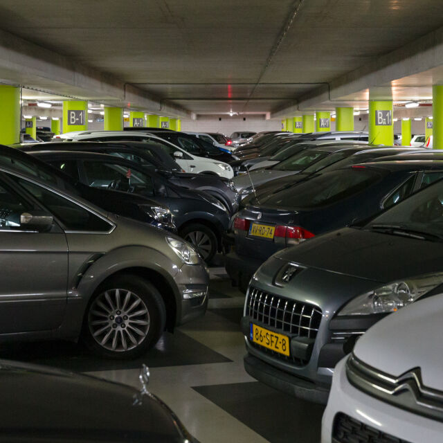 Паркинги в Гърция отказват за приемат коли с газова уредба
