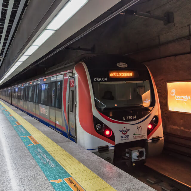Най-бързото метро в Европа тръгна в наша съседка