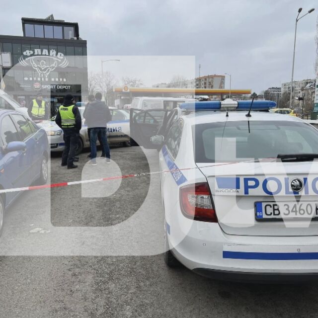 Двама пострадали полицаи след гонка в София (СНИМКИ)